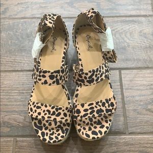 Leopard wedges